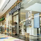 Unternehmen 2 Bild D. MACHTS LOUNGE – MALL OF BERLIN Friseursalons am Berlin BE