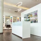Unternehmen 5 Bild D. MACHTS LOUNGE – MALL OF BERLIN Friseursalons am Berlin BE