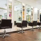Unternehmen 6 Bild D. MACHTS LOUNGE – MALL OF BERLIN Friseursalons am Berlin BE