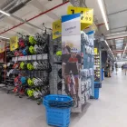 Unternehmen 37 Bild DECATHLON FRANKFURT NORDWESTZENTRUM - C&C ABHOLUNG UND DRIVE-IN MO-SA 11:00 BIS 18:00 UHR Textil, Bekleidung Einzelhandel am Frankfurt Am Main HE