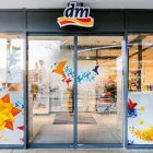 Unternehmen 5 Bild DM-DROGERIE MARKT Produktion und Vertrieb von Kosmetik, Körperpflegeartikel am Bremen HB