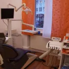 Unternehmen 1 Bild DR. MED. DENT. CHRISTIANE KANNENBERG Ärzte am Berlin BE