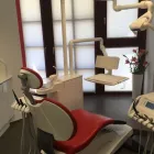 Unternehmen 10 Bild DR. MED. DENT. KLAUS DIETER HUBER Ärzte am München BY