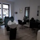 Unternehmen 2 Bild FRISEURSTUDIO LOUISENSCHERE Produktion und Vertrieb von Kosmetik, Körperpflegeartikel am Dresden SN