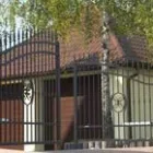 Unternehmen 33 Bild GARAGENTORE & ZÄUNE | MOOSBURGER GMBH | MÜNCHEN Zaunbau am München BY