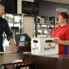 Unternehmen 2 Bild GETRÄNKE HOFFMANN Weinhändler und -Importeur am Berlin BE