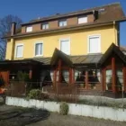 Unternehmen 7 Bild HANSJÖRG U. CHRISTIAN RENKER GASTHOF ZUR TRAUBE Restaurant & Café am Konstanz BW