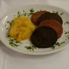 Unternehmen 21 Bild HIDDING FEINKOSTFLEISCHEREI FILIALLEITUNG ANNETTE ERPENBECK Metzgereien am Münster NW