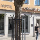 Unternehmen 2 Bild HOTEL GRAUER WOLF ERLANGEN GÜNSTIG BUCHEN - 5 % RABATT Veranstaltungen & Messen am Erlangen BY
