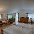 Unternehmen 12 Bild HOTEL IM HOFGARTEN Reisen am Potsdam BB