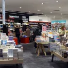 Unternehmen 1 Bild HUGENDUBEL Presse & Bücher am München BY