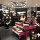 Unternehmen 4 Bild HUNKEMÖLLER BERLIN DAS SCHLOSS Textil, Bekleidung Einzelhandel am Berlin BE