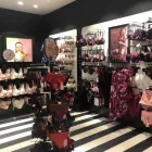 Unternehmen 2 Bild HUNKEMÖLLER BERLIN DAS SCHLOSS Textil, Bekleidung Einzelhandel am Berlin BE
