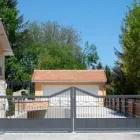 Unternehmen 1 Bild IMMOBILIENBÜRO LORENZ - MÜNCHEN Planungsbüros am München BY