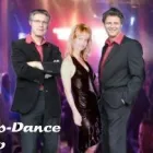 Unternehmen 2 Bild LETS DANCE PARTYBAND Musiker am München BY