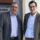 Unternehmen 14 Bild LIDEL - FENSTER - SCHREINEREI - ZIMMEREI - HOLZBAU - PARKETT Türfachhandel am Augsburg BY