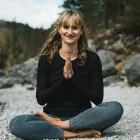 Unternehmen 2 Bild LUISA HARISCH - SCHWANGERSCHAFTSYOGA & RÜCKBILDUNG MÜNCHEN Yogaschulen, Gymnastikschulen am München BY