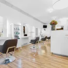 Unternehmen 4 Bild PETER ARNHEIM HAARE & MAKEUP Produktion und Vertrieb von Kosmetik, Körperpflegeartikel am Berlin BE