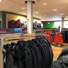 Unternehmen 18 Bild SPORTSCHECK FRANKFURT AM MAIN Textil, Bekleidung Einzelhandel am Frankfurt Am Main HE