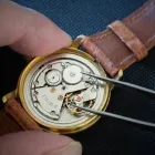 Unternehmen 13 Bild UHRENMACHER ZEITWERKSTATT SUSANNA GRASSER MÜNCHEN Uhrmacher am München BY