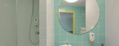 Unternehmen 8 Bild B&B HOTEL BERLIN-AIRPORT Reisen am Schönefeld BB