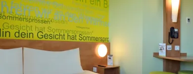 Unternehmen 9 Bild B&B HOTEL BERLIN-AIRPORT Reisen am Schönefeld BB
