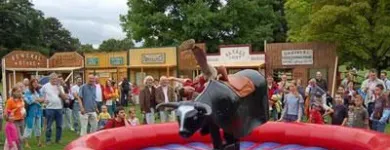 Unternehmen 15 Bild BULLRIDING FROM COWBOYHAT Verleihunternehmen, Vermietungsunternehmen, Vermittlungsunternehmen am Leipzig SN