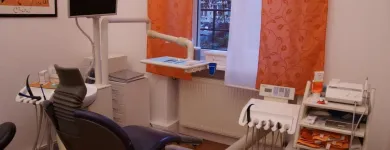 Unternehmen 1 Bild DR. MED. DENT. CHRISTIANE KANNENBERG Ärzte am Berlin BE