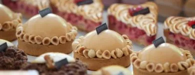 Unternehmen 4 Bild DU BONHEUR - KONDITOREI · CAFÉ · FEINKOST Restaurant & Café am Berlin BE