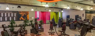 Unternehmen 4 Bild FITX FITNESSSTUDIO Yogaschulen, Gymnastikschulen am Siegen NW