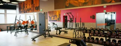 Unternehmen 10 Bild FITX FITNESSSTUDIO Yogaschulen, Gymnastikschulen am Siegen NW