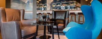 Unternehmen 8 Bild FLUGHAFENHOTEL MOTEL ONE FRANKFURT-AIRPORT Reisen am Frankfurt Am Main HE