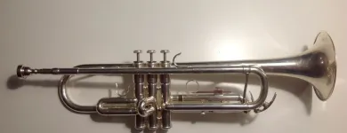 Unternehmen 1 Bild HERBERT LÄTZSCH KG Musikinstrumente Einzelhandel am Bremen HB