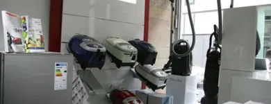 Unternehmen 4 Bild HGL HAUSHALTGERÄTE LEIPZIG Produktion und Vertrieb von It-Produkten am Leipzig SN
