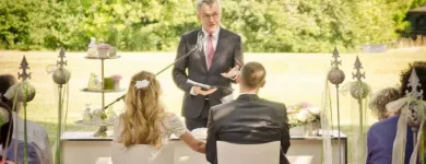 Unternehmen 2 Bild HOCHZEITSREDNER MICHAEL GEISLER Ärzte am Siegen NW