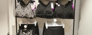 Unternehmen 5 Bild HUNKEMÖLLER Textil, Bekleidung Einzelhandel am Erlangen BY