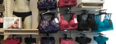 Unternehmen 1 Bild HUNKEMÖLLER Textil, Bekleidung Einzelhandel am Berlin BE