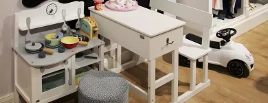 Unternehmen 10 Bild KIDS & MORE Textil, Bekleidung Einzelhandel am Erlangen BY