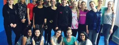Unternehmen 3 Bild LADIES SELF-DEFENSE Sportvereine, Sportclubs, Spielvereine am Frankfurt Am Main HE