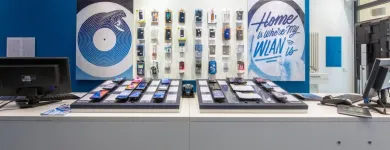 Unternehmen 3 Bild O2 SHOP BERLIN Telekommunikation Hersteller am Berlin BE