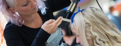 Unternehmen 1 Bild PAUL HERBERT FRISEURSALON Maniküresalons am Detmold NW