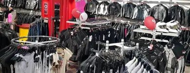 Unternehmen 4 Bild POLO MOTORRAD STORE BERLIN MARIENDORF Textil, Bekleidung Einzelhandel am Berlin BE