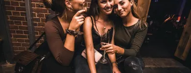 Unternehmen 5 Bild PULS | DER CLUB IN MÜNSTER Veranstaltungsstätte am Münster NW