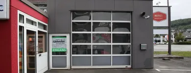 Unternehmen 1 Bild RAMEDER MONTAGEPOINT SIEGEN Werkstätten (Pkw) am Siegen NW