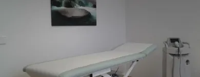 Unternehmen 2 Bild S-THETIC DERMA LEIPZIG Produktion und Vertrieb von Kosmetik, Körperpflegeartikel am Leipzig SN