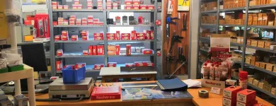 Unternehmen 4 Bild SCHRAUBEN - PREISINGER GMBH Maschinenbau & Mechanik am Zwickau SN