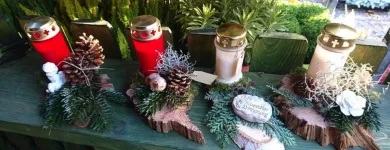 Unternehmen 21 Bild SYLVIA HELD FRIEDHOFSGARTENBAU GÄRTNER BLUMEN | MÜNCHEN Produktion und Vertrieb von Pflanzen am München BY