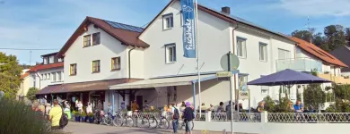 Unternehmen 5 Bild UHLDINGER FISCHTHEKE STEFAN & HEIDI KNOBLAUCH Supermärkte & Discounter am Uhldingen-Mühlhofen BW