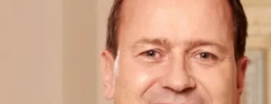 Unternehmen 5 Bild ZAHNARZT BERLIN DR. ROLF SIMON MSC IMPLANTOLOGIE, MSC PARODONTOLOGIE UND IMPLANTATTHERAPIE Ärzte am Berlin BE