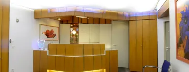 Unternehmen 6 Bild ZAHNÄRZTE DR. S. MICHL, DR. J. SCHÖN, DR. D. ADOLPH Ärzte am München BY